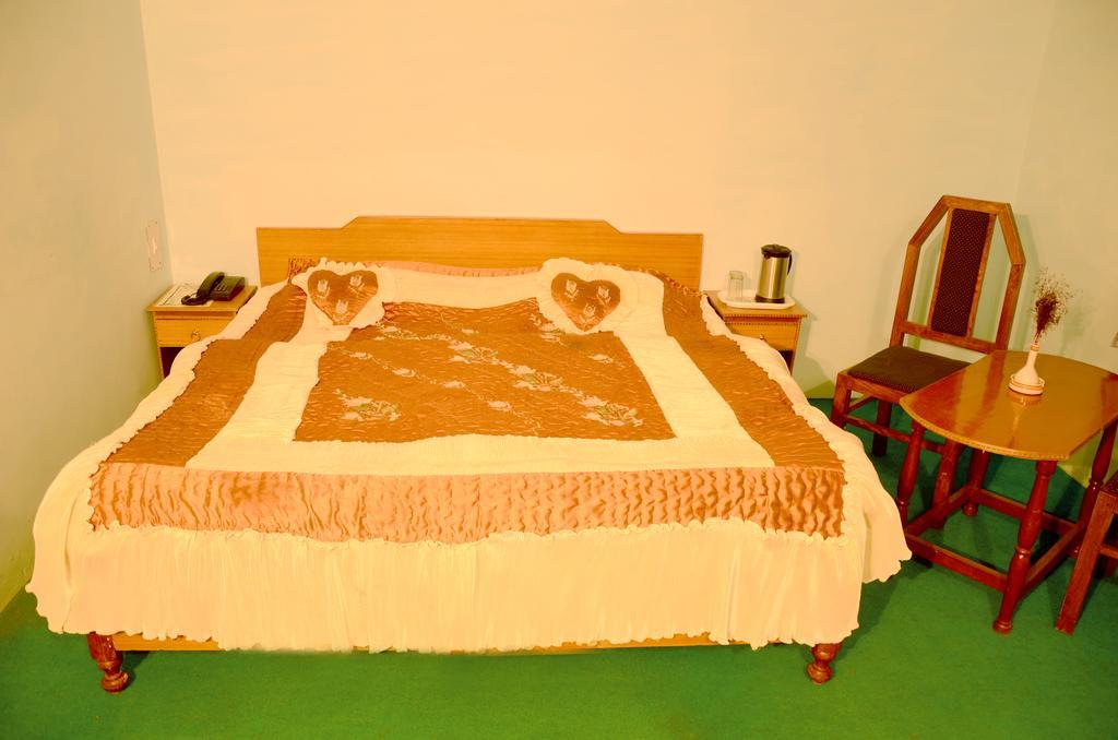 Kalawati Retreat Eco Village Resort Ranikhet Buitenkant foto
