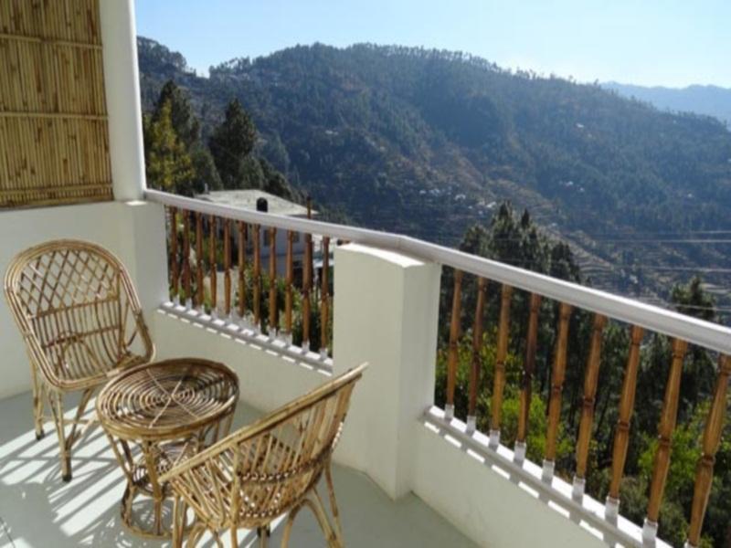 Kalawati Retreat Eco Village Resort Ranikhet Buitenkant foto