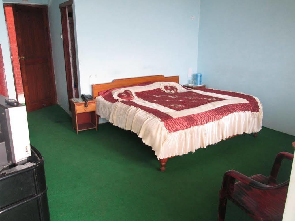 Kalawati Retreat Eco Village Resort Ranikhet Buitenkant foto