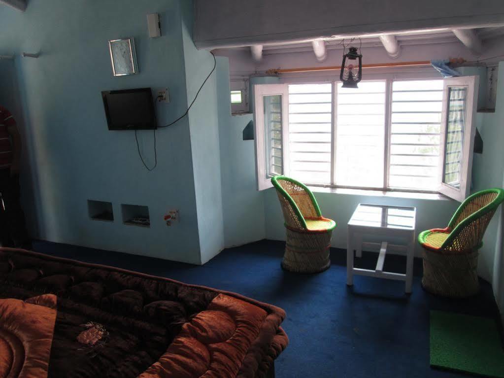Kalawati Retreat Eco Village Resort Ranikhet Buitenkant foto